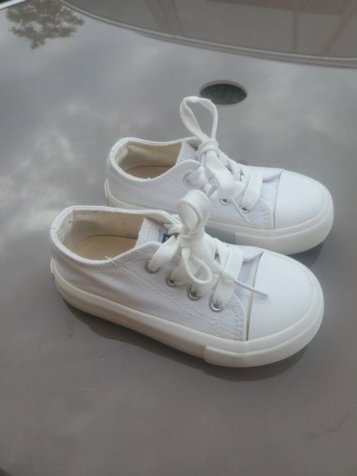 Tennis blanches - photo numéro 2