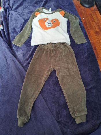 Pyjama chaud 4A Neuf