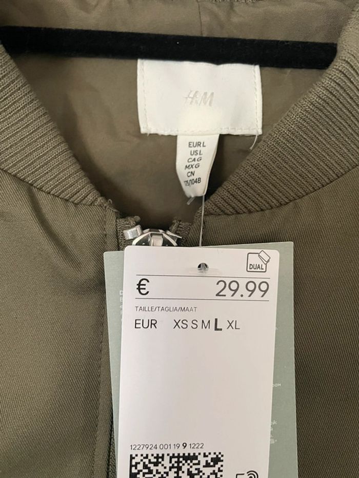 Superbe veste bomber H&M kaki taille L - photo numéro 4