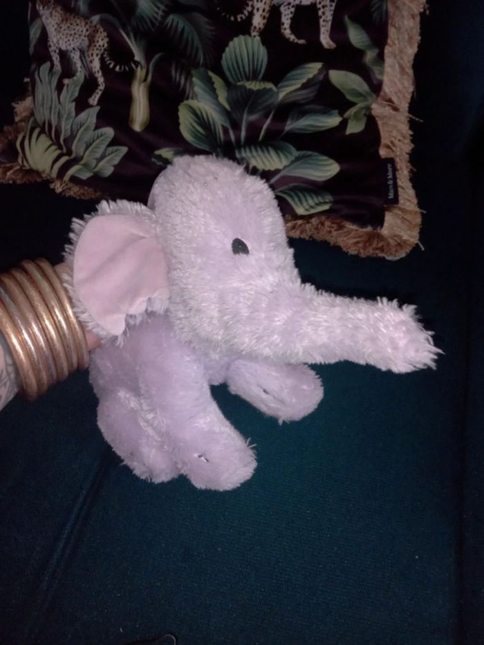 Peluche l'efelant de Winnie l'ourson collector - photo numéro 4