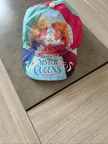 Casquette reine des neiges