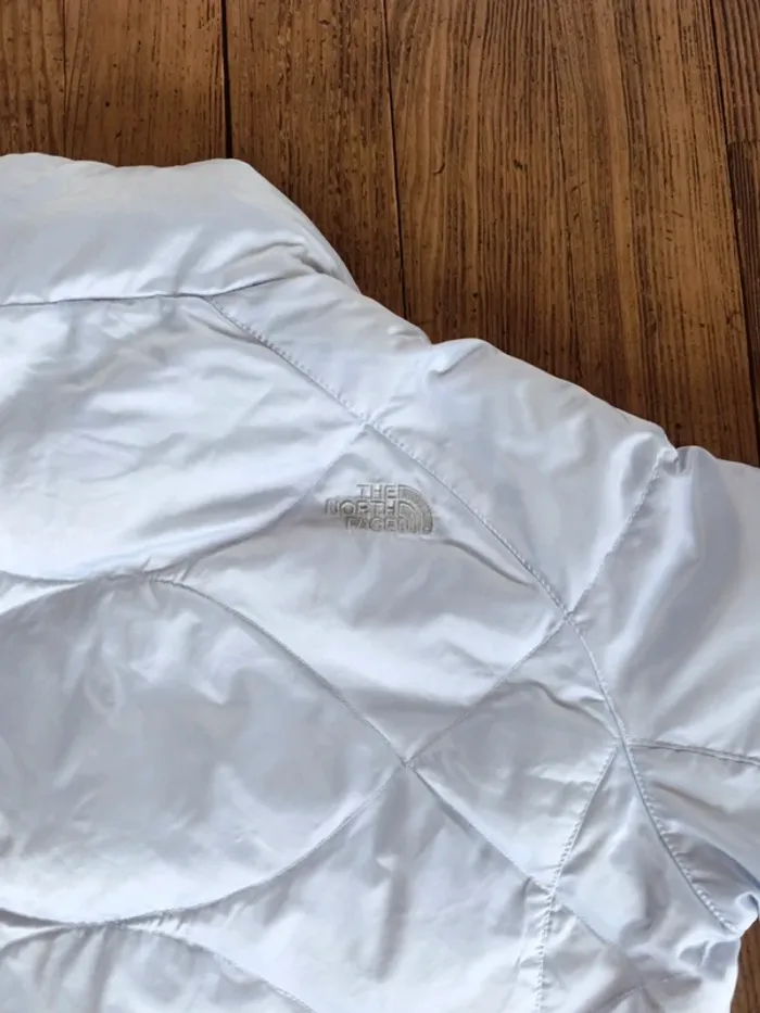 Doudoune femme the North face 550 plume d'oie blanc nacré L/G - photo numéro 7