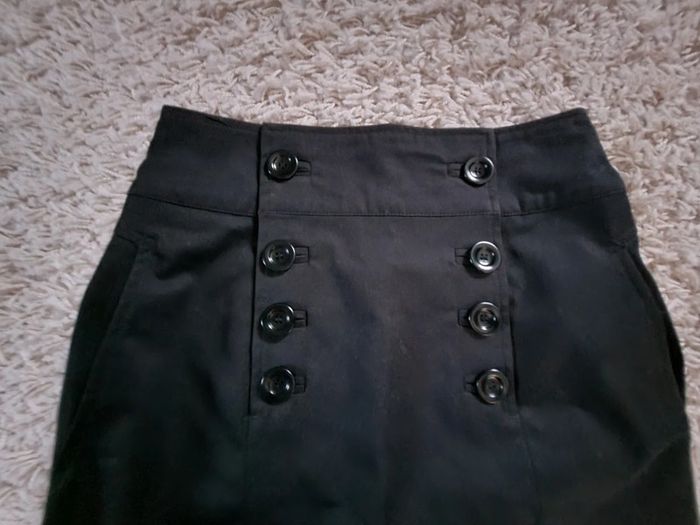 Jupe crayon neuve - photo numéro 3