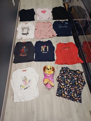 Lot de t-shirts manches longues 6ans neufs