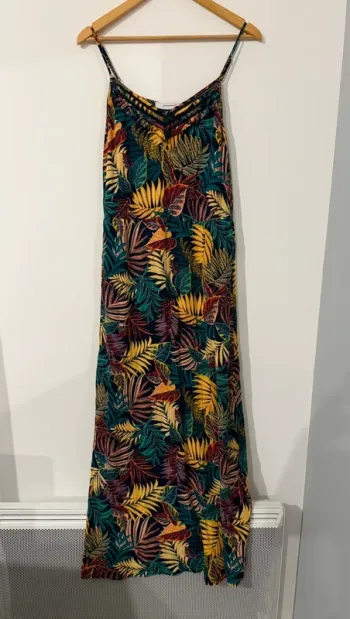 Robe longue fleurie à bretelles taille xl promod