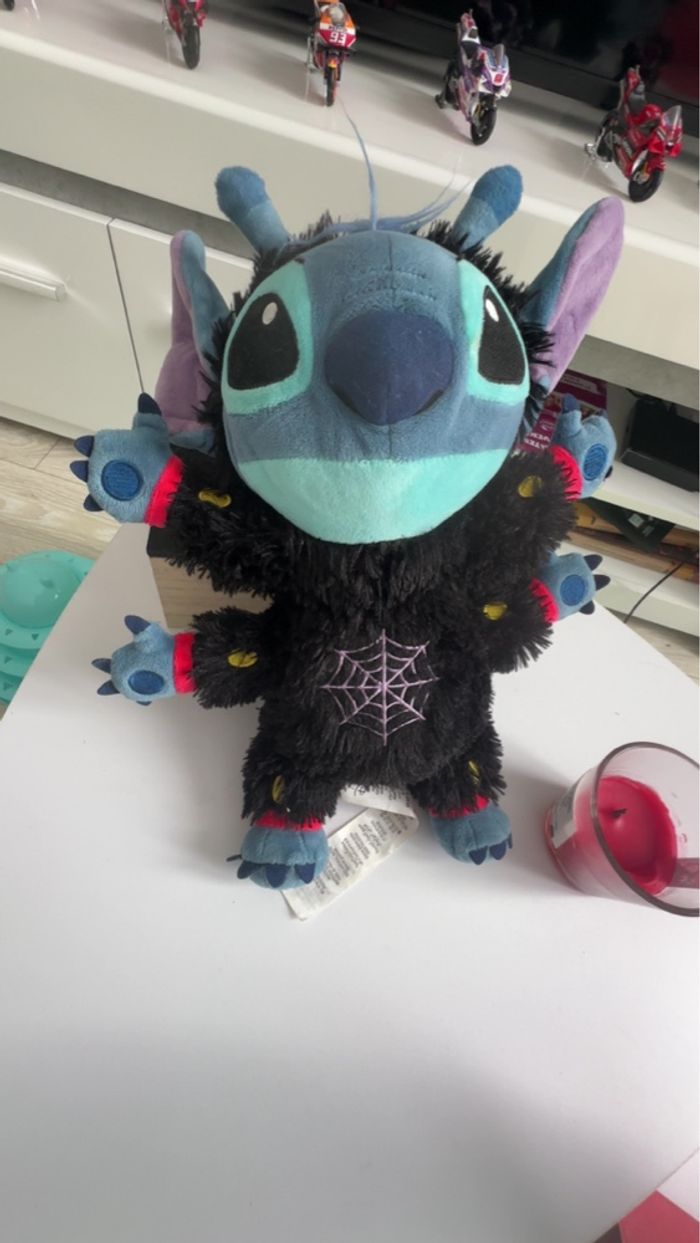 Peluche Disney Stitch version Halloween