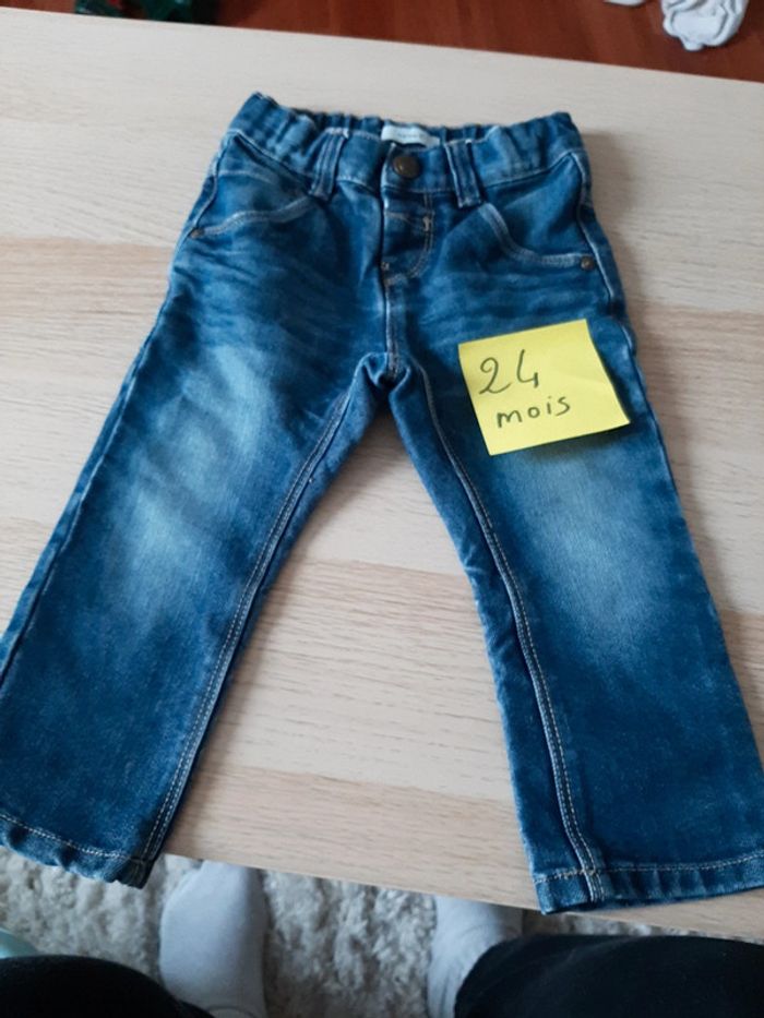 Jeans taille 2 ans
