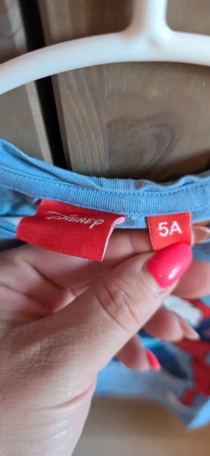 T-shirt 5 ans stitch Noël - photo numéro 2