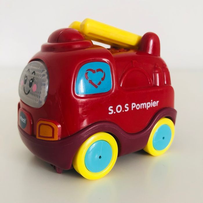 Voiture interactive Tut Tut Bolides Vtech - photo numéro 2