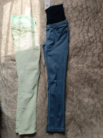 Lot 2 pantalons grossesse  40 jean clair vert d'eau neufs