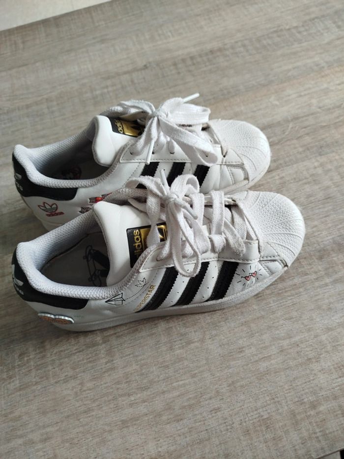 Adidas Superstar pointure 35.5
