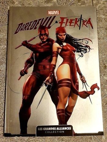 Bande dessinée MARVEL TOME 4 DARDEVIL & ELEKTRA