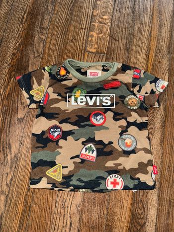 T-shirt Levi’s  6 mois