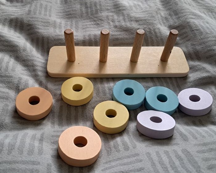 Premier jeu d'eveil, en bois - photo numéro 2