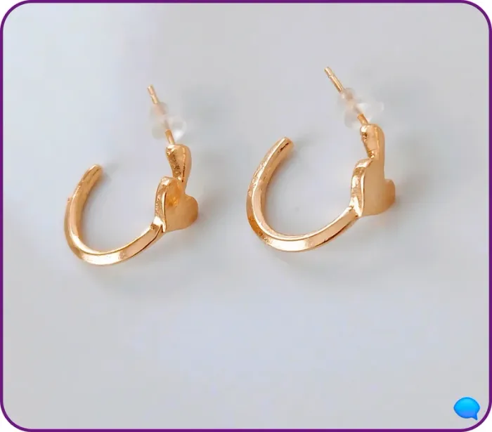 Boucles d’oreilles créoles coeur dorées – tendance, chic et féminines - photo numéro 2