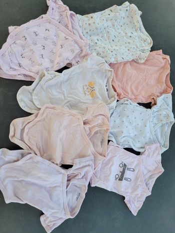 Bodies manches courtes 3 mois fille