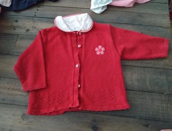 Gilet Rouge Kiabi 18 mois