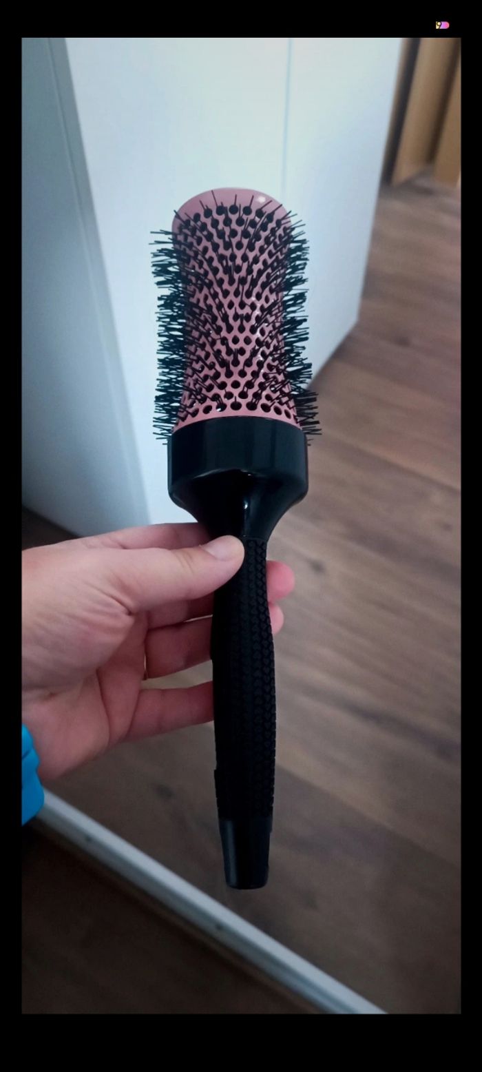 Brosse a cheveux