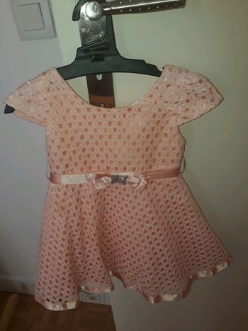 Très jolie robe pour occasion fille 18 mois