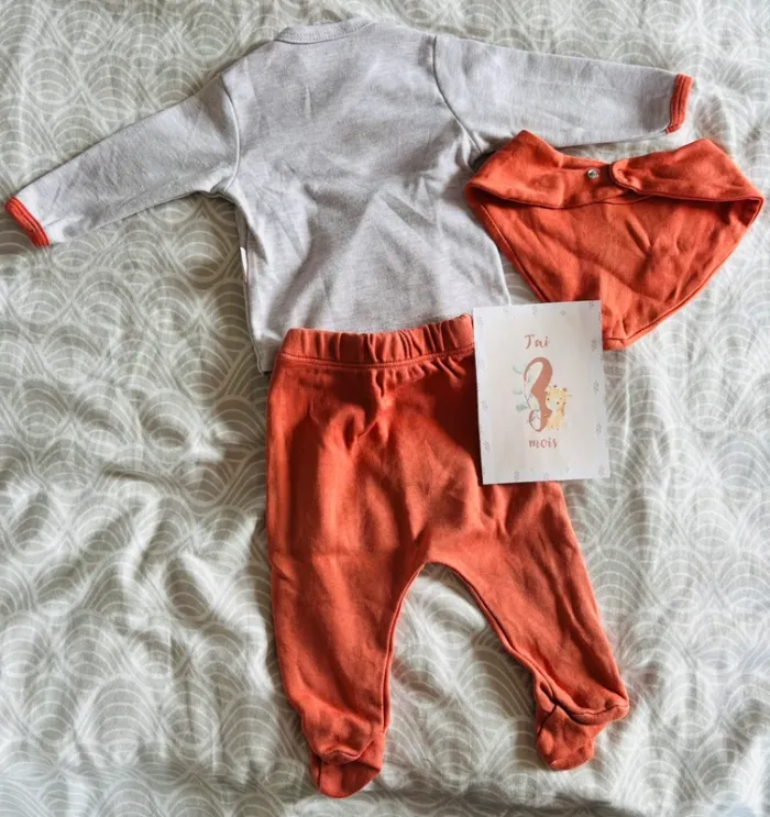 👶 Ensemble bébé – 3 mois (Warrior) 👶 - photo numéro 2