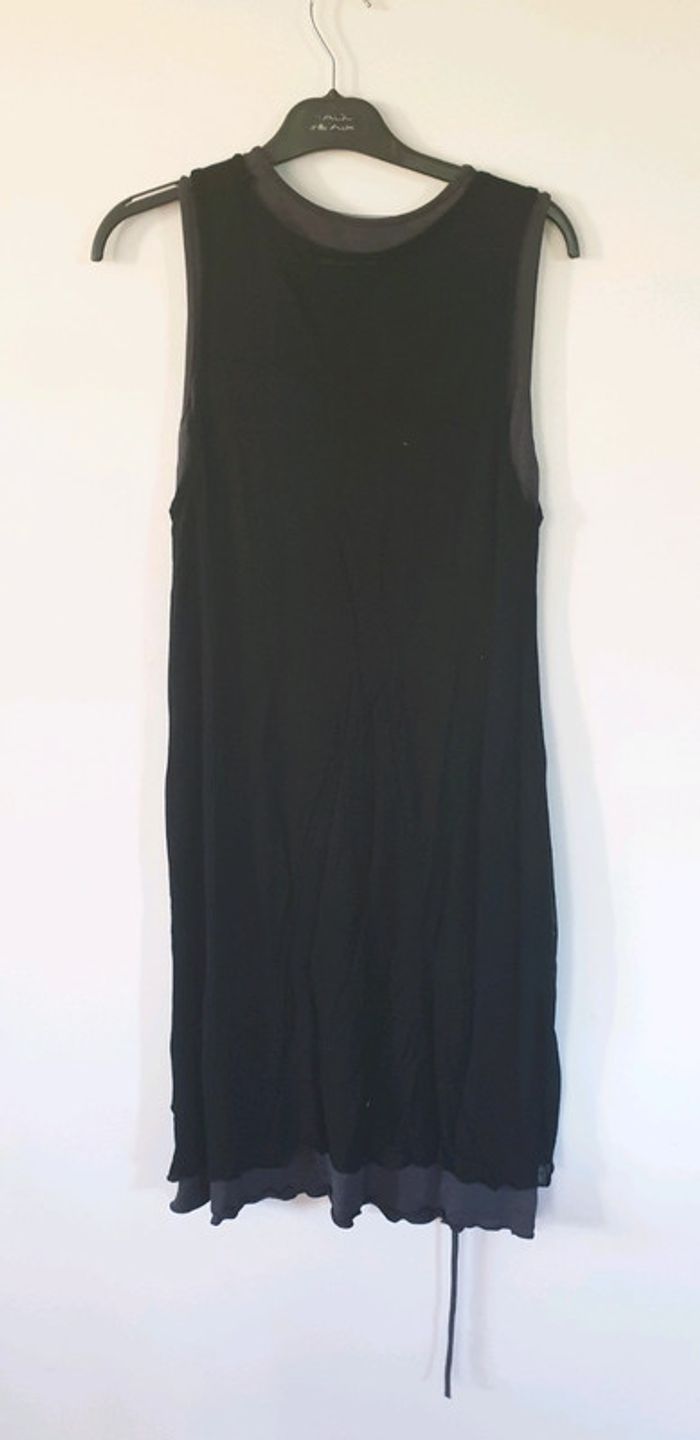 Robe noir - photo numéro 5