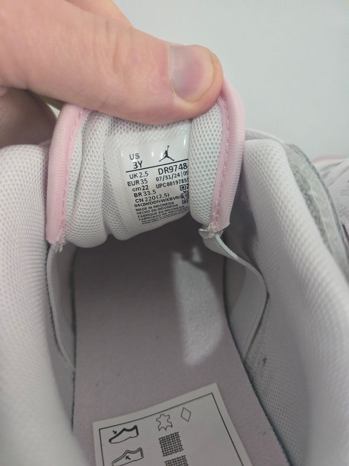 Nike Jordan 1 low taille 35 neuves blanc rose - photo numéro 6