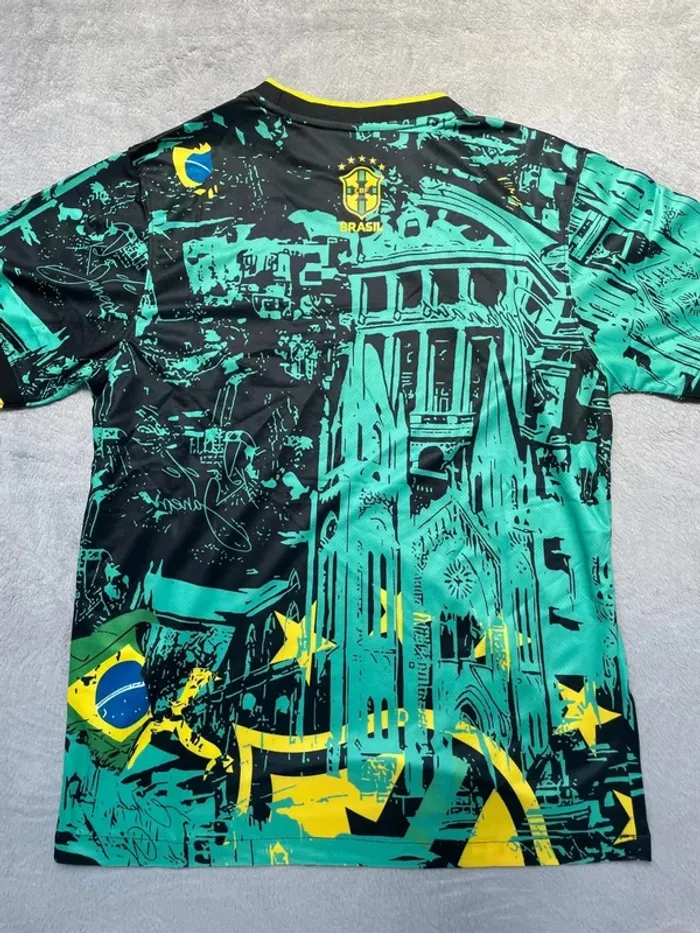 Maillot concept foot Brésil vert noir édition Cathédrale taille M - photo numéro 8
