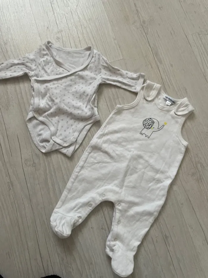 Ensemble vertbaudet 1 mois