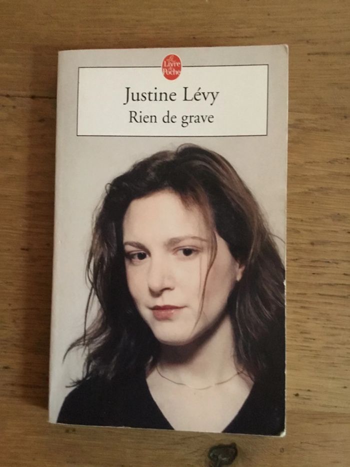 Livre « rien de grave » - photo numéro 1