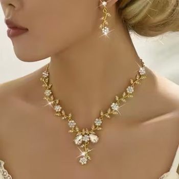 Parure florale dorée et cristaux