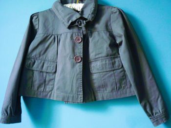 Veste Fille CKS 8 ans jolie decoupe gris boutonné TBE