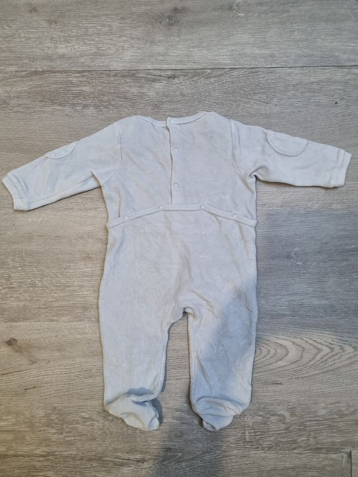 ​Pyjama Bébé 6 Mois Aubisou Velours Bleu Clair "Lapin en Hiver"  Tres Bonne Etat - photo numéro 2
