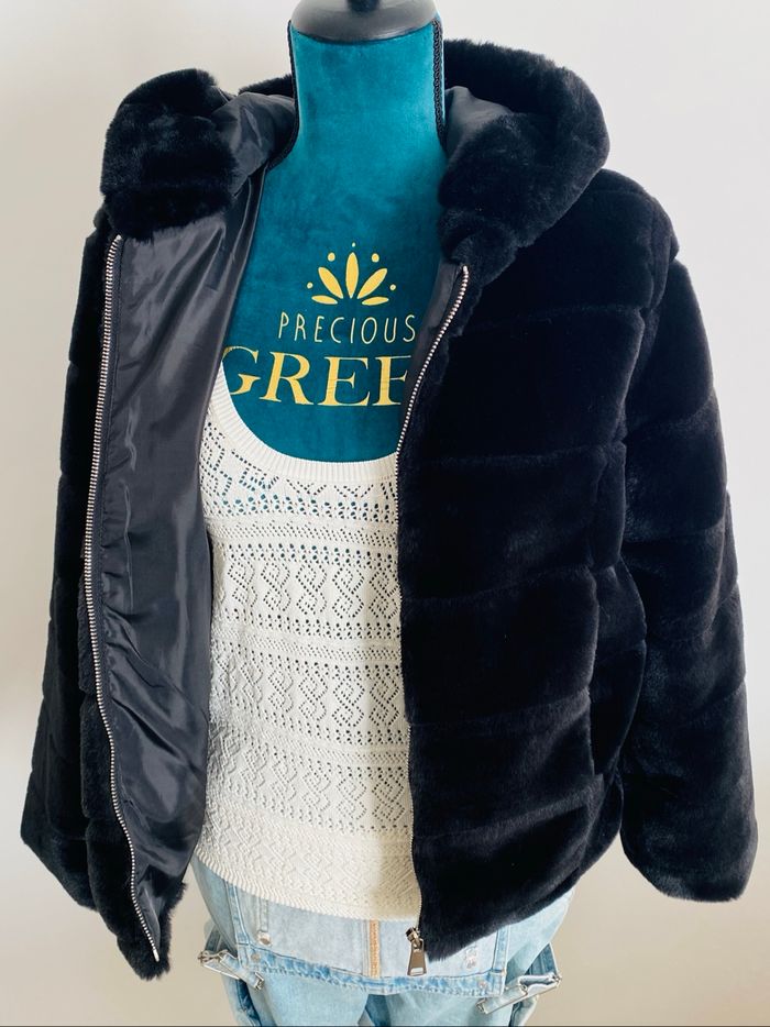 Veste Manteau Fausse Fourrure Toute Douce noire capuche - photo numéro 5