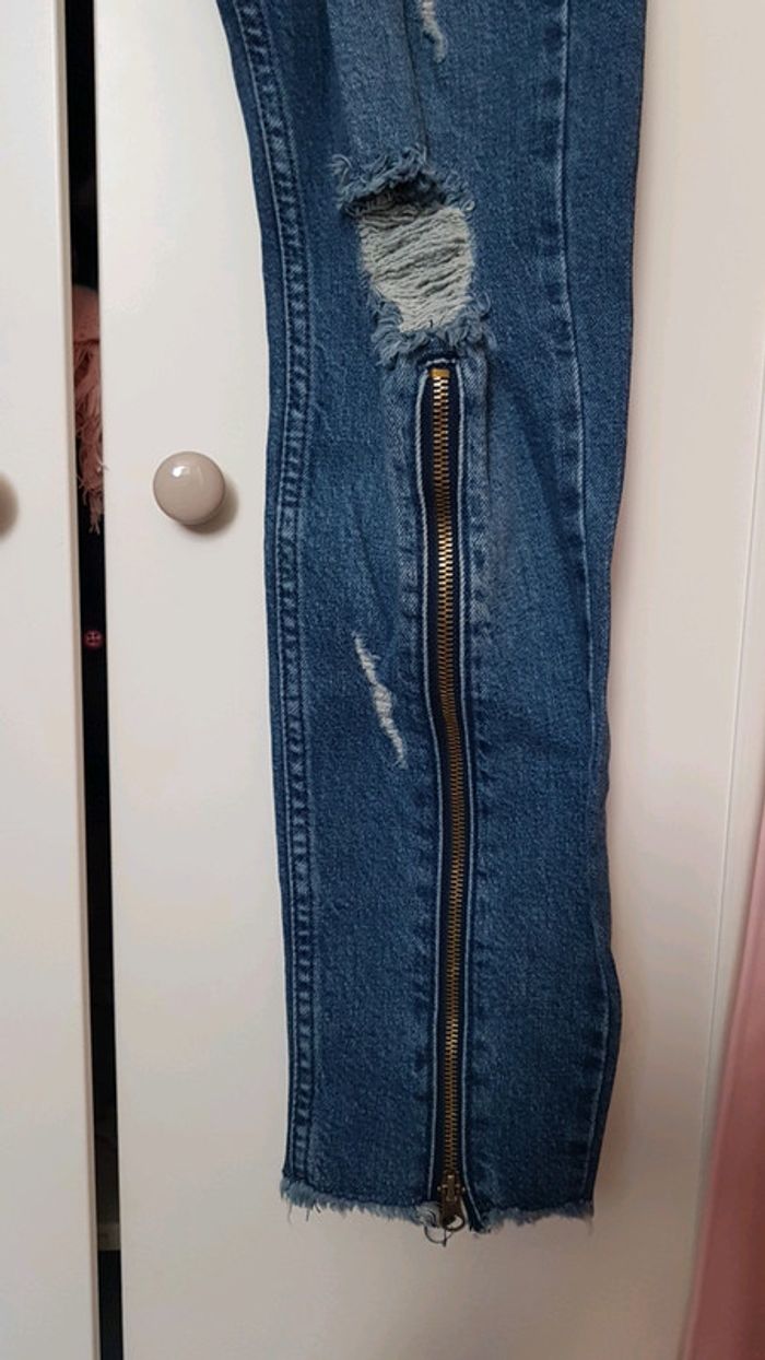 Jean bleu - photo numéro 2