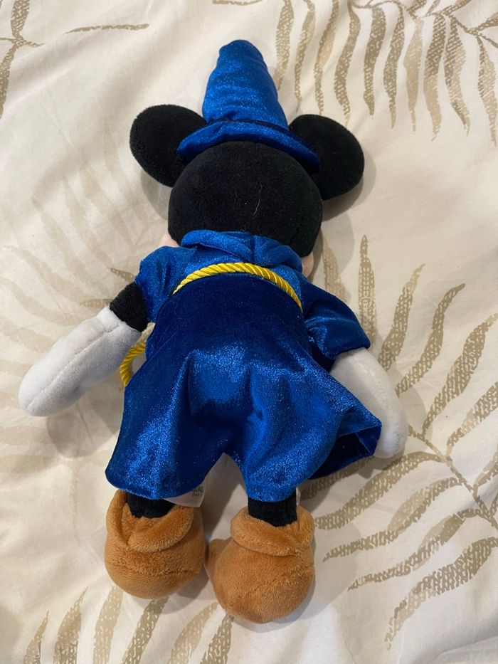 Mickey magicien - photo numéro 3