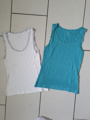 Lot 2 Débardeur  femme t.38