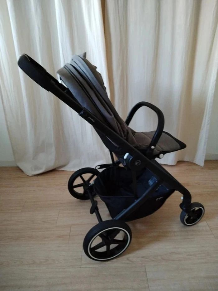 Poussette Cybex balios S lux + cosy B2 i-size + adaptateurs - photo numéro 5