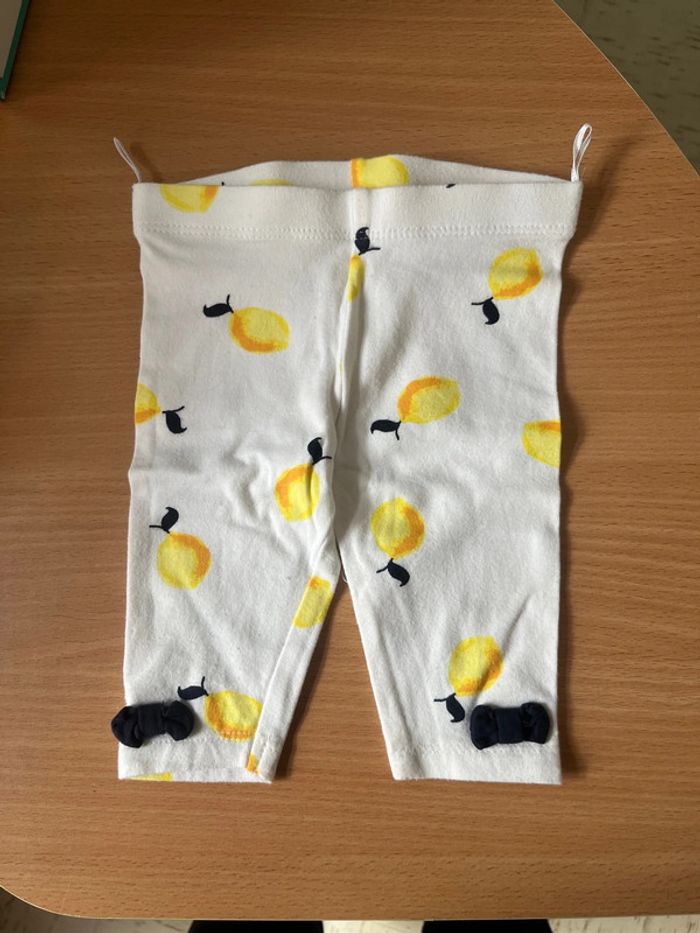 Lot 2 leggings