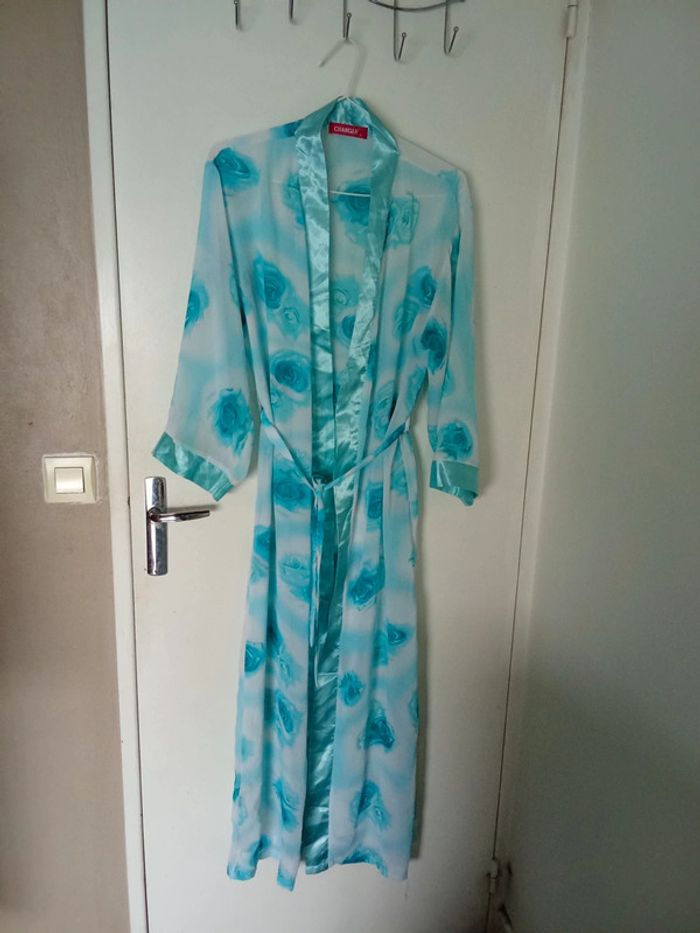 Robe nuit avec kimono - photo numéro 3