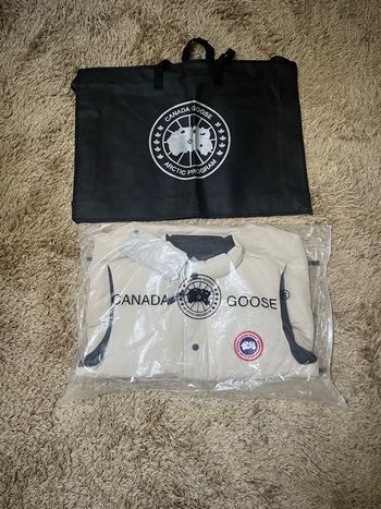 Veste Canada Goose sans manche 
