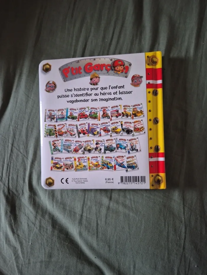 Livre ptit garçon le canadair d'Albert - photo numéro 9