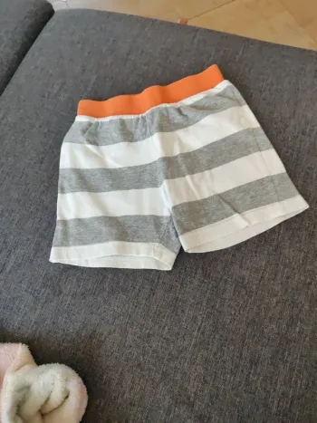 Short Okaïdi