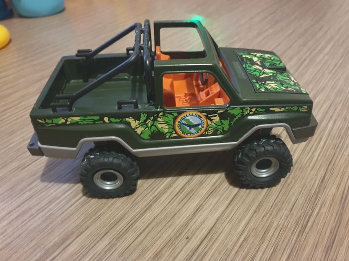 Voiture playmobil - photo numéro 3