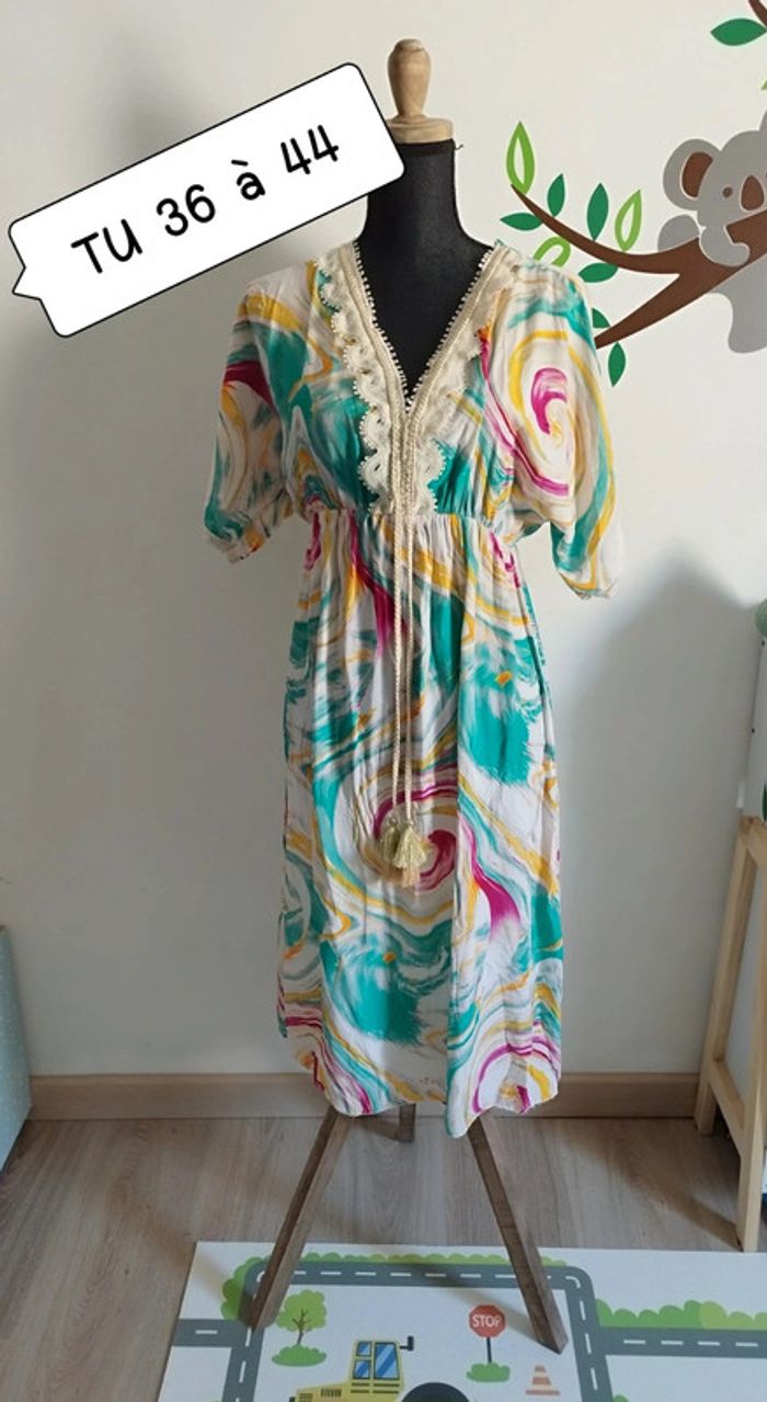Magnifique robe femme été - photo numéro 3