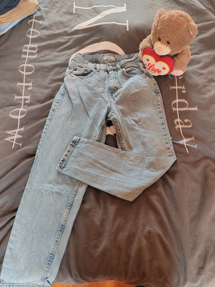 Jean mom