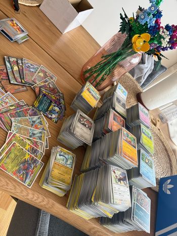 Lots de cartes Pokémon (holo/reverse/co/unco/ex)