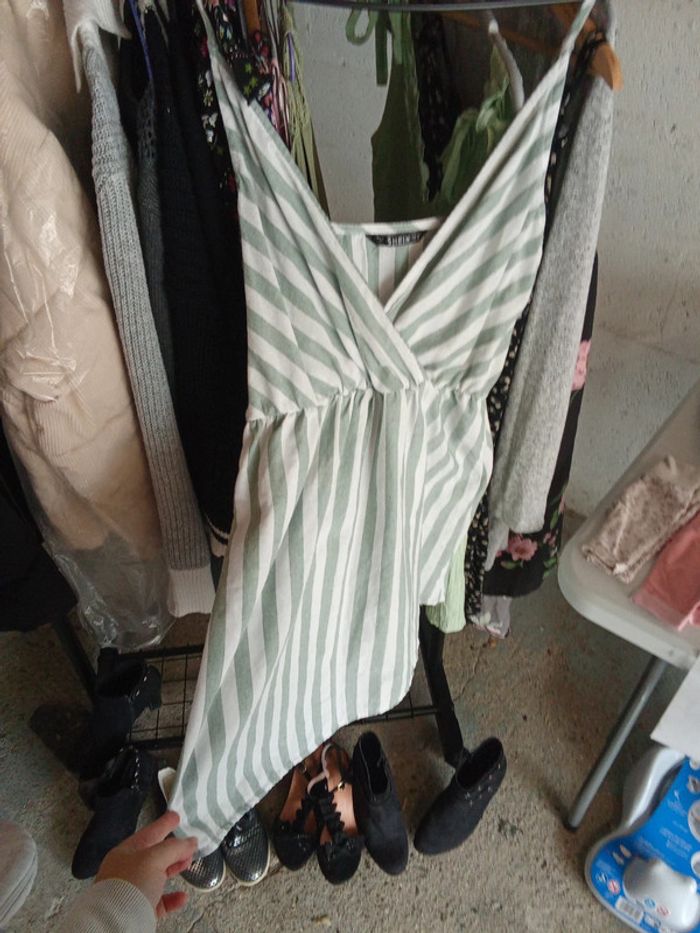 Jolie robe verte d'été