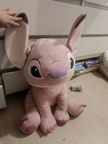 Grande peluche stich qui parle