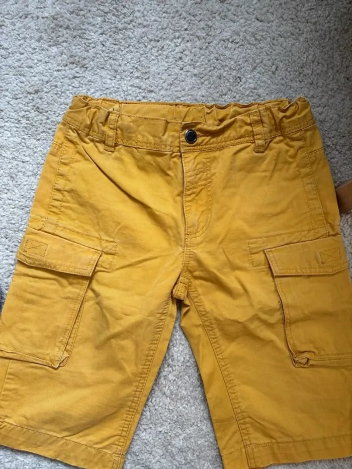 Lot de 9 vêtements enfant garçon taille 8 ans - photo numéro 2