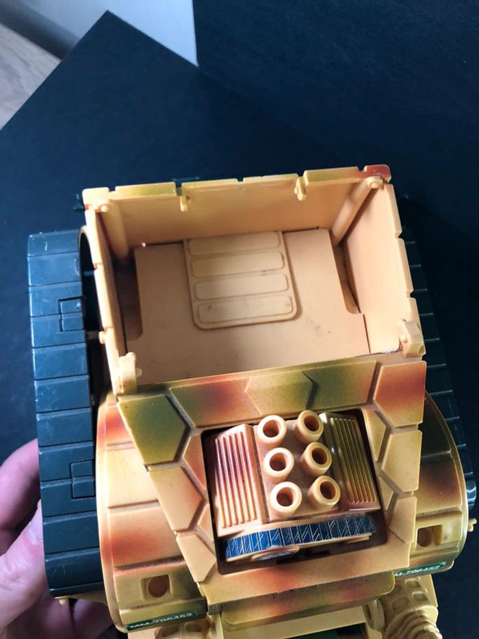 Tank Raphael Teenage Mutant Ninja Turtles Mutant Carrier. Pour pièces réparation TMNT - photo numéro 11